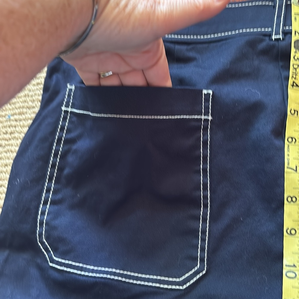 LOFT navy blue wide leg pants.Button front. Accent white stitching.Size 14Mcurvy - Picture 11 of 11